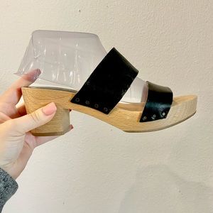 Madewell The Clara Clog Sandal